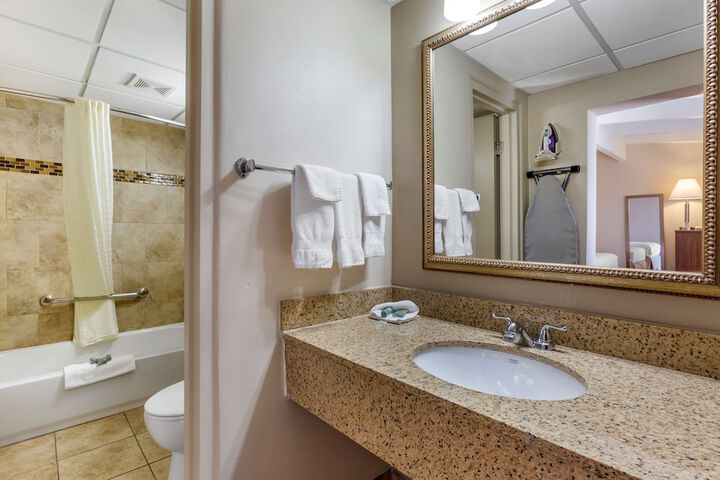 Room 12 of 29