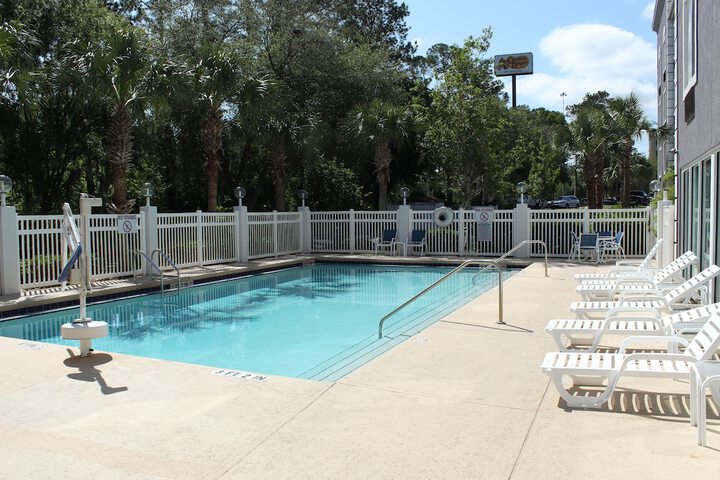 Pool 3 of 68
