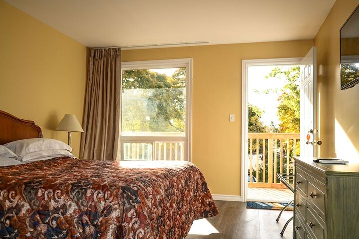 Room 17 of 29