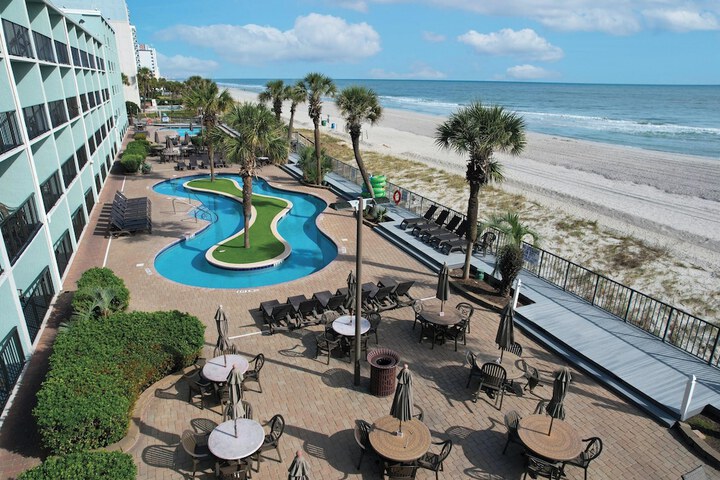 Sundeck 269 of 273