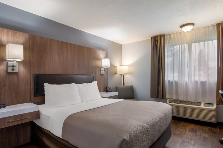 Quality Inn & Suites Silverdale Bangor - Keyport