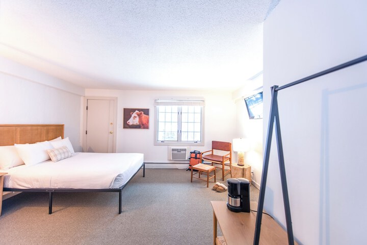 Room 60 of 70