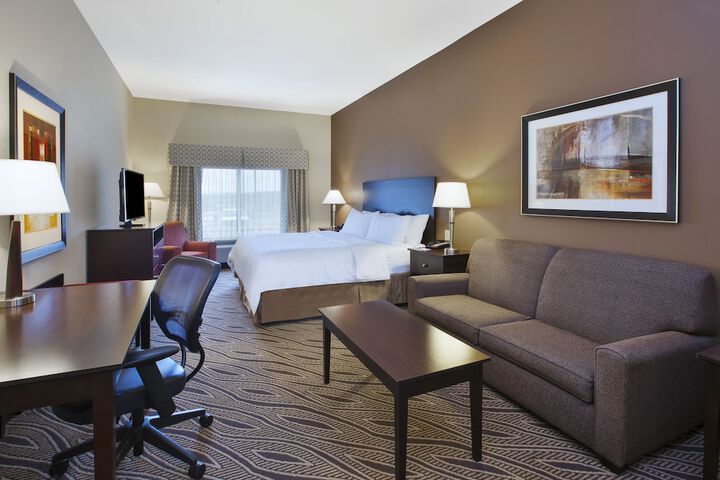 Holiday Inn Express & Suites Washington - Meadow Lands by IHG