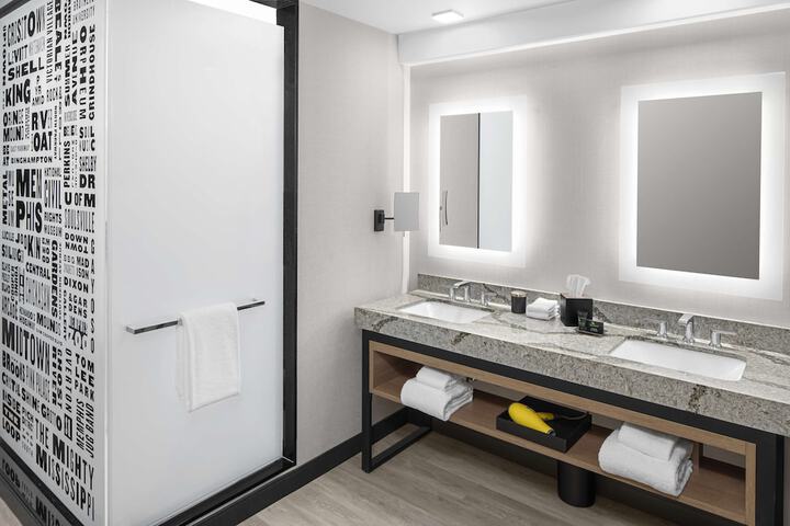 Room 14 of 40