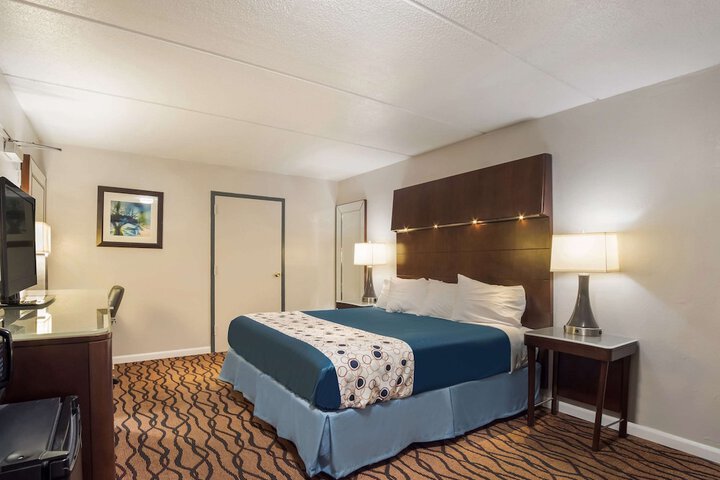 Rodeway Inn Greenwood