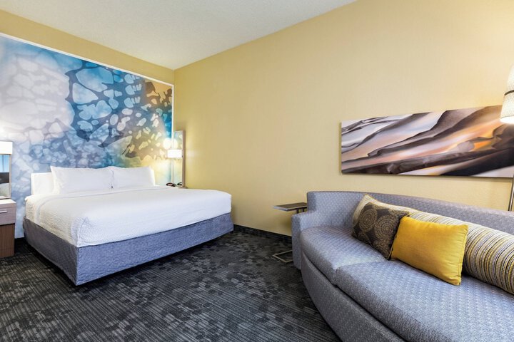 Room 26 of 42