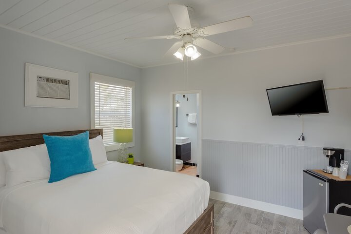 Room 36 of 206