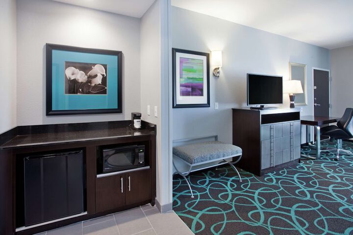 Room 34 of 57