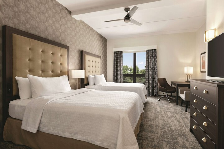 Room 21 of 46