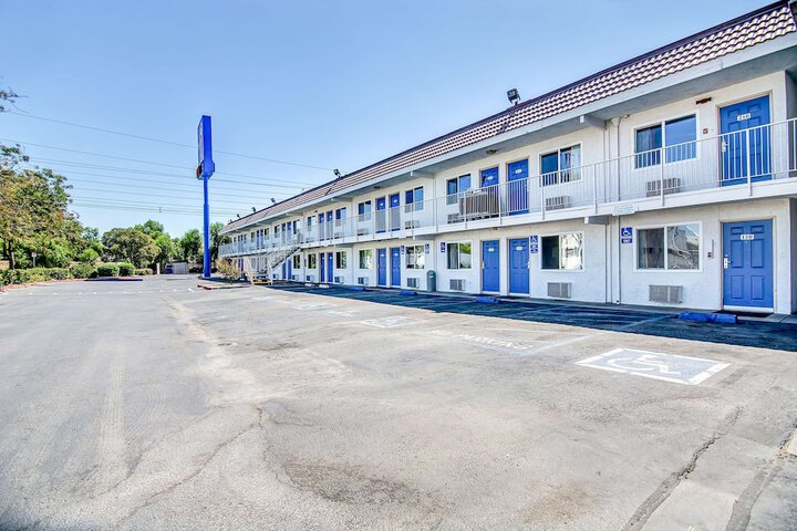 Hotel 9 of 32