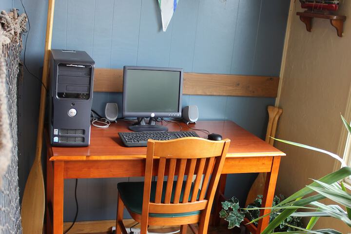 Business Center 57 of 63