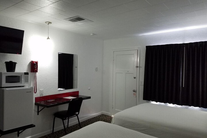 Rocket Motel