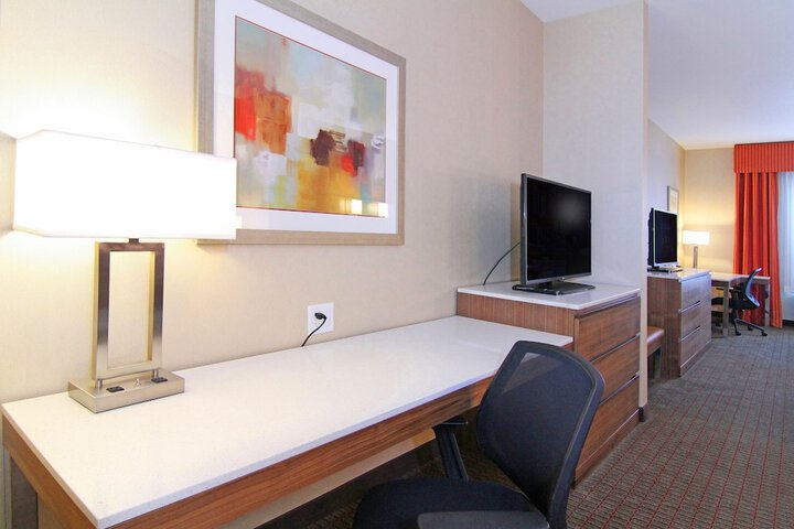 Room 50 of 85
