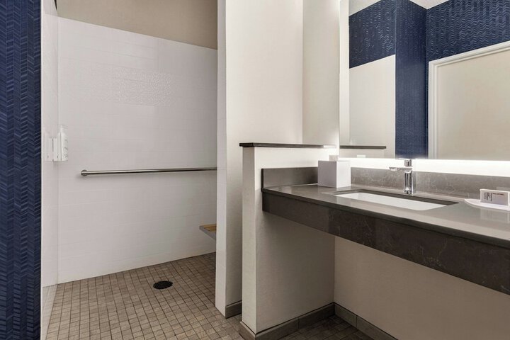 Fairfield Inn & Suites Findlay