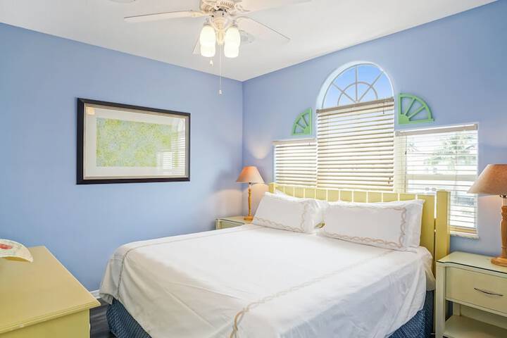 Room 74 of 141