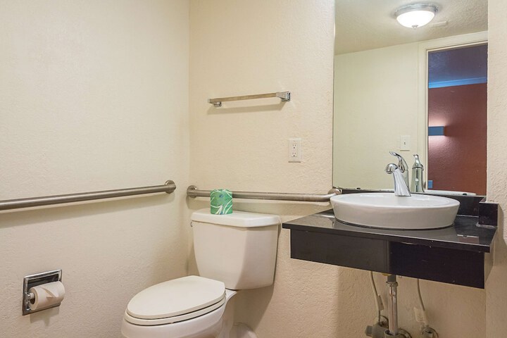 Motel 6 Garland TX - Northeast Dallas