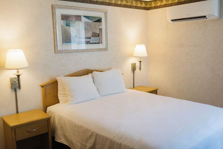 Room 13 of 62