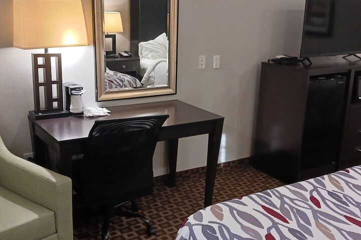 Room 22 of 29