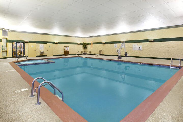 Pool 7 of 61