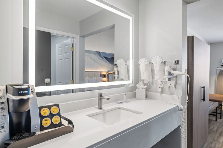 Hotel Skye SFO