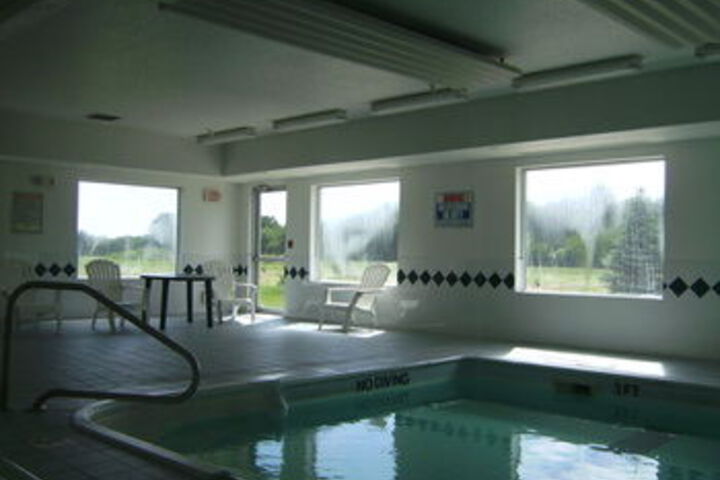 Astoria Inn