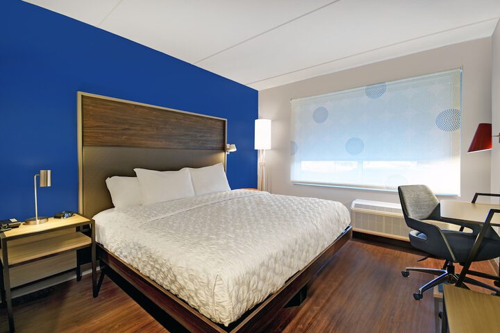 Room 16 of 51