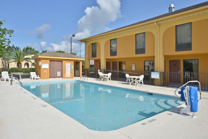 Pool 17 of 54