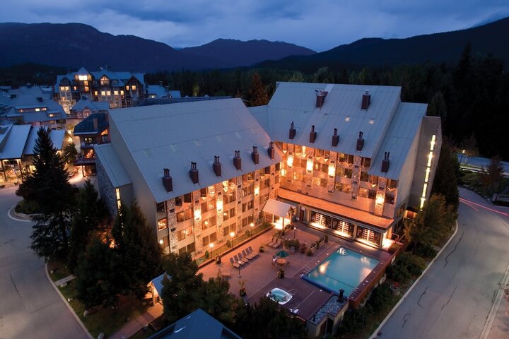 Hotel 3 of 64
