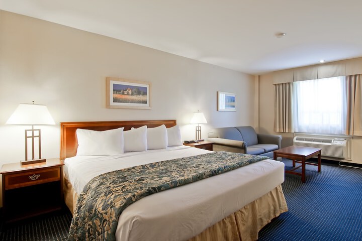 Room 10 of 46