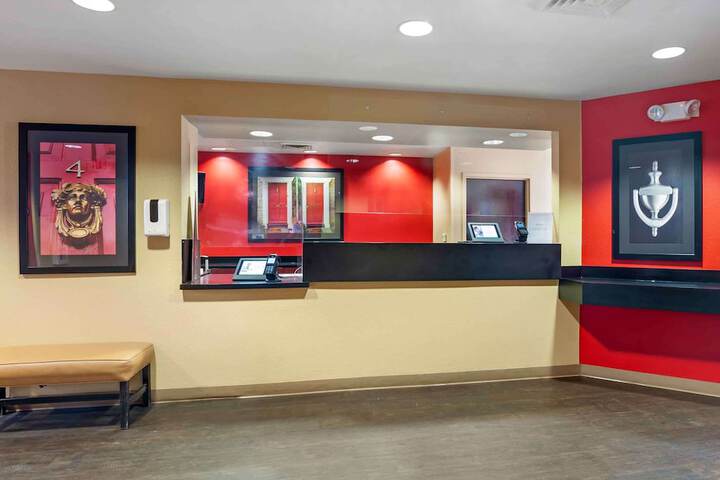 Hotel Interior 16 of 33