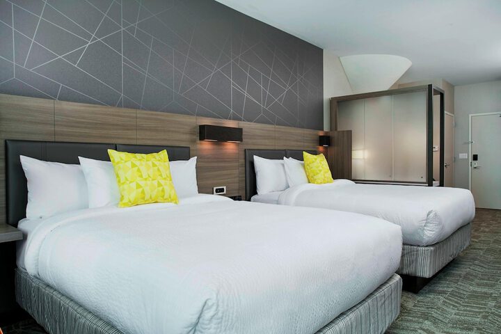 SpringHill Suites by Marriott Milwaukee Downtown