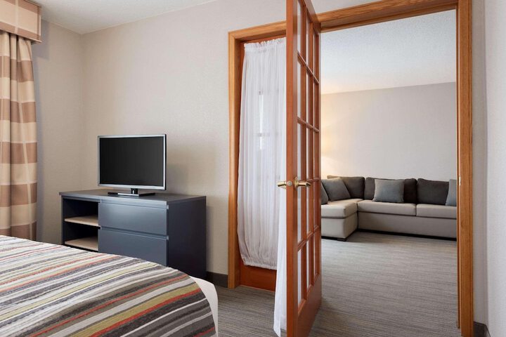 Room 18 of 32