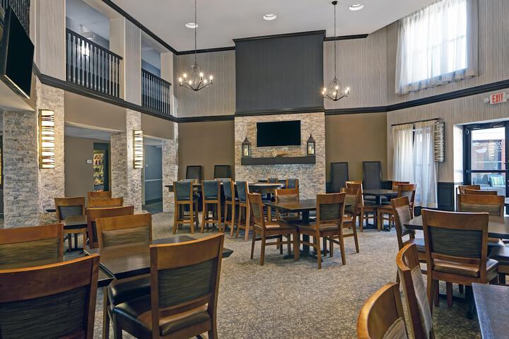 Homewood Suites by Hilton Chicago-Lincolnshire