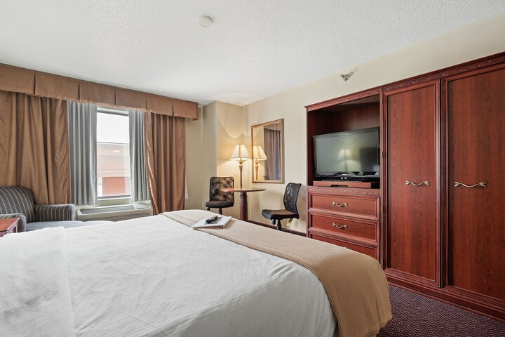 Room 15 of 37