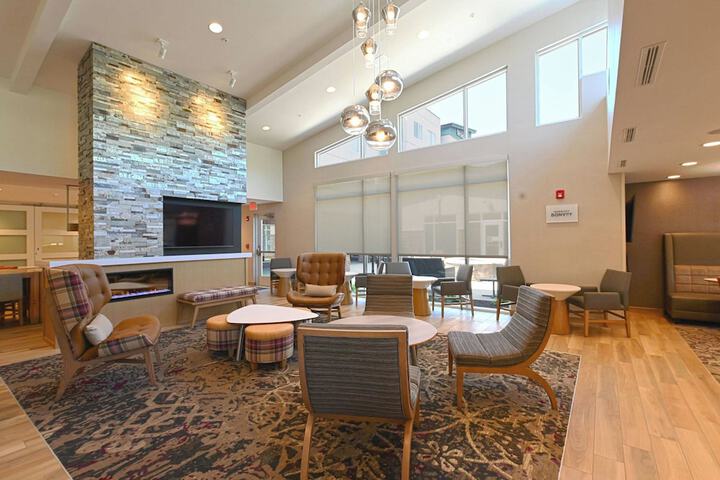 Hotel Interior 7 of 17
