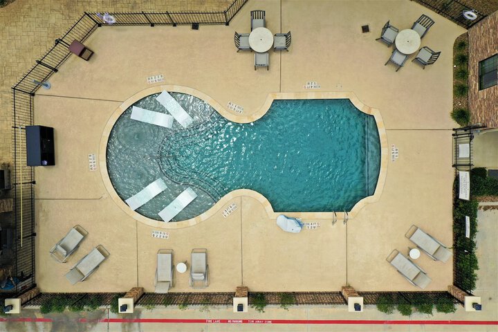 Staybridge Suites Houston - Humble Beltway 8 E by IHG