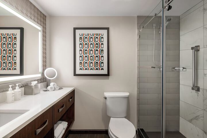 The American Hotel Atlanta Downtown Tapestry Collection by Hilton