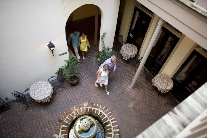 Hotel 6 of 36