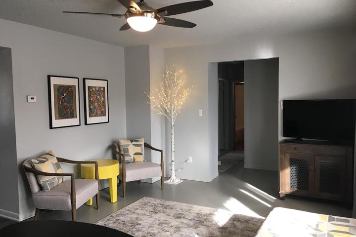 Room 42 of 60