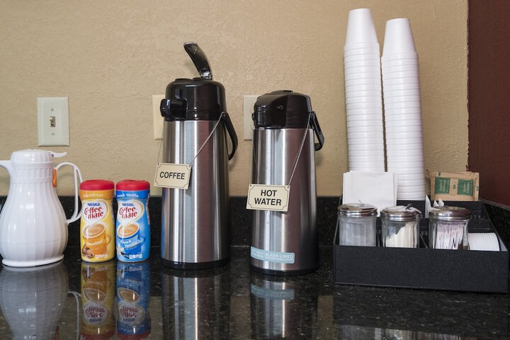 Breakfast/Coffee Service 16 of 19