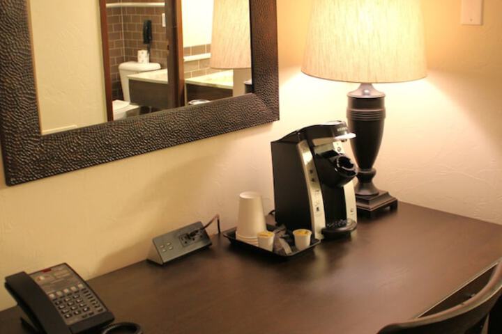 Room 51 of 77