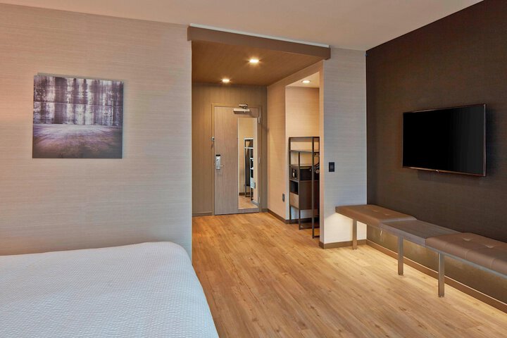 Room 14 of 55