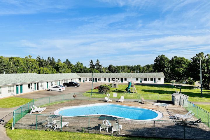 Pool 16 of 81