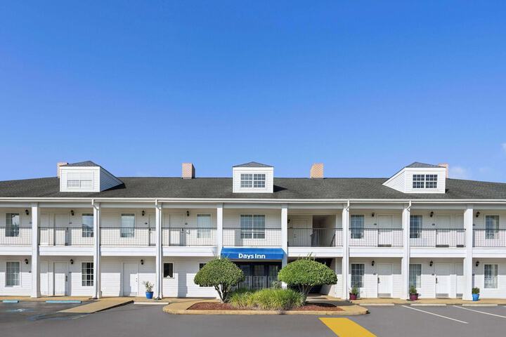 Hotel 4 of 30