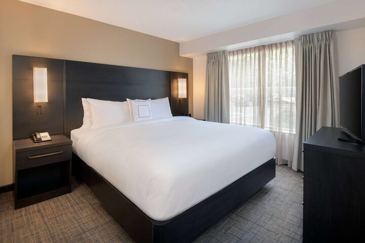 Room 21 of 31
