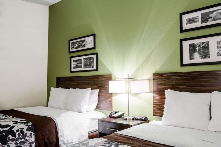Room 16 of 35