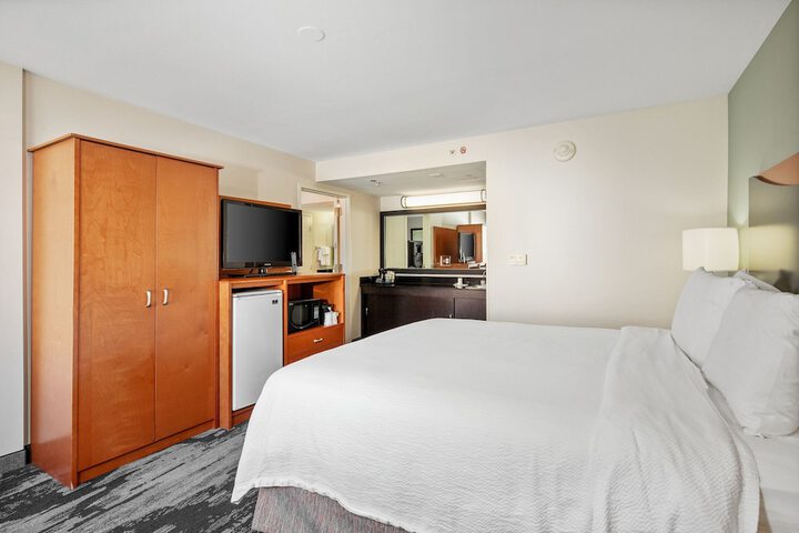 Fairfield Inn & Suites Anaheim North / Buena Park.
