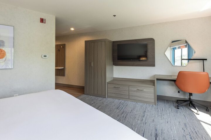 Holiday Inn Express Bellingham by IHG