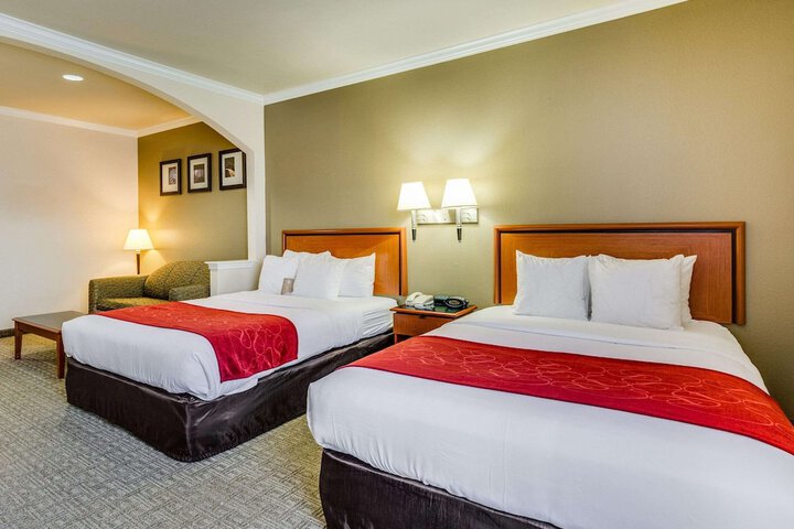 Comfort Suites Deer Park Pasadena