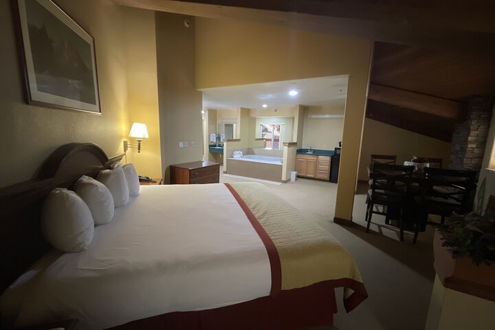 Room 43 of 112